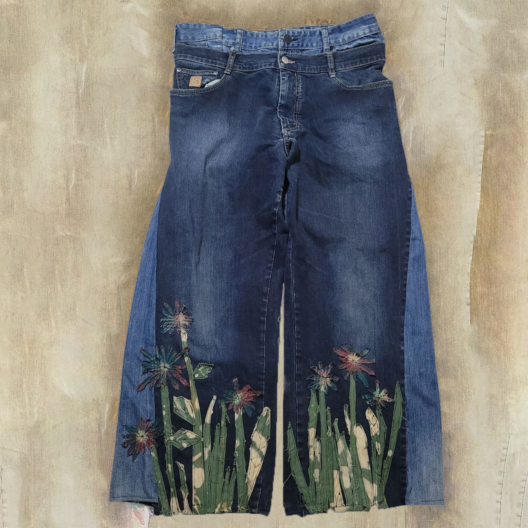 BLOOM JEANS
