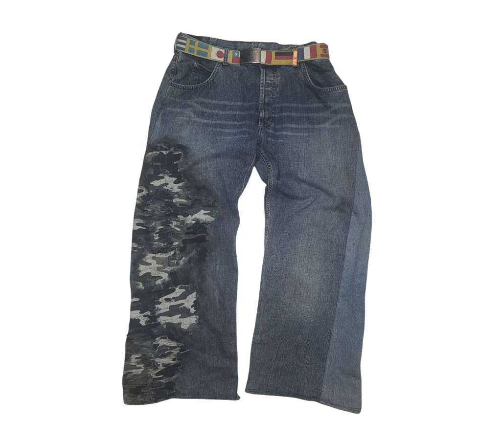 BURNOUT JEANS